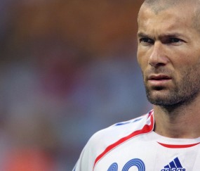 开云下载-布克节奏魔法，太阳在开拓者铁蹄下强势晋级